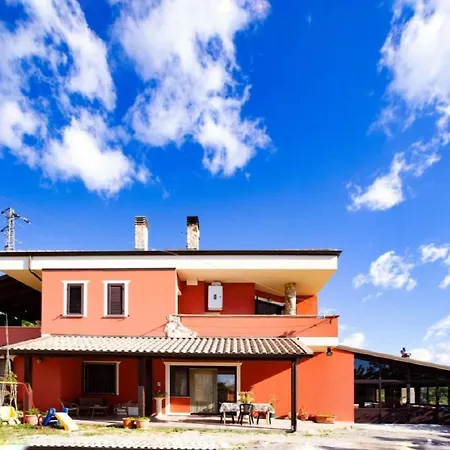 Santa Sofia By Holidayngo 3* Paravati