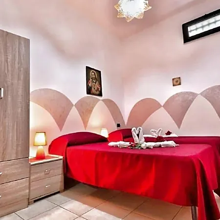 Santa Sofia By Holidayngo 3* Paravati